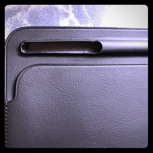 Apple iPad Leather Sleeve with Pencil holder